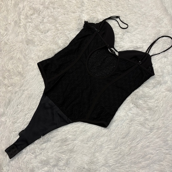 Zara Black Lace Strappy Bodysuit - Picture 3 of 4